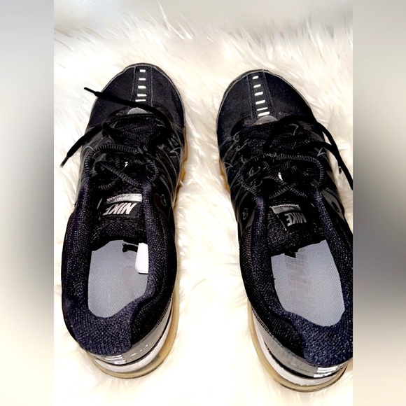 Men Nike Airmax Size 11 worn but there’s a lot of life left. - Picture 3 of 4